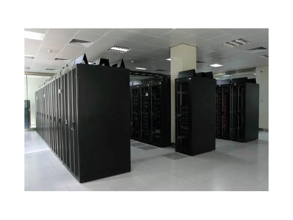 過道兩旁里盡是這些東西？不過你可別小看它！