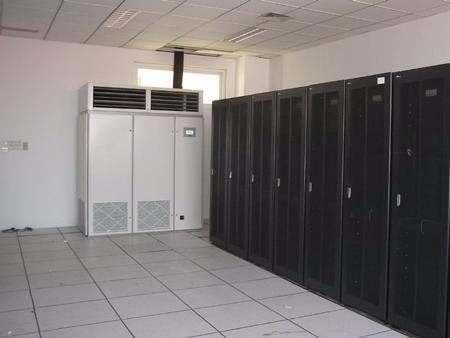 機房空調停機與溫度過高報警方案，怎么實現？